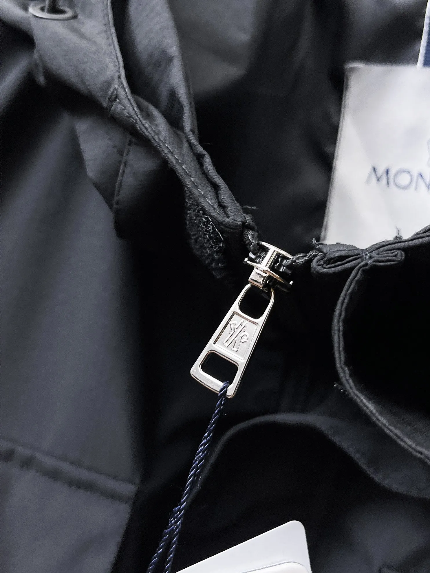 Same Style， ， 2026 New Arrival ， Original Premium Breathable ， ， ， Quality。 ， Sizes：M～3XL